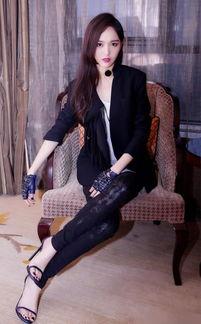 唐嫣脚趾照片曝光,美得让人心动